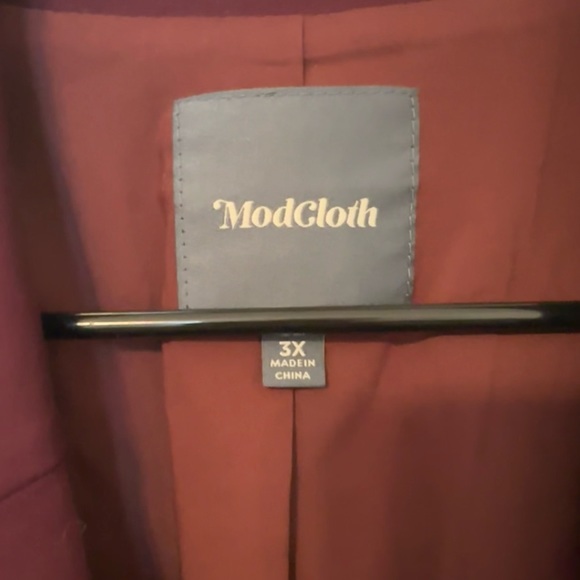 Maroon Blazer - Slight Peplum Modcloth Excellent Condition - Picture 5 of 7